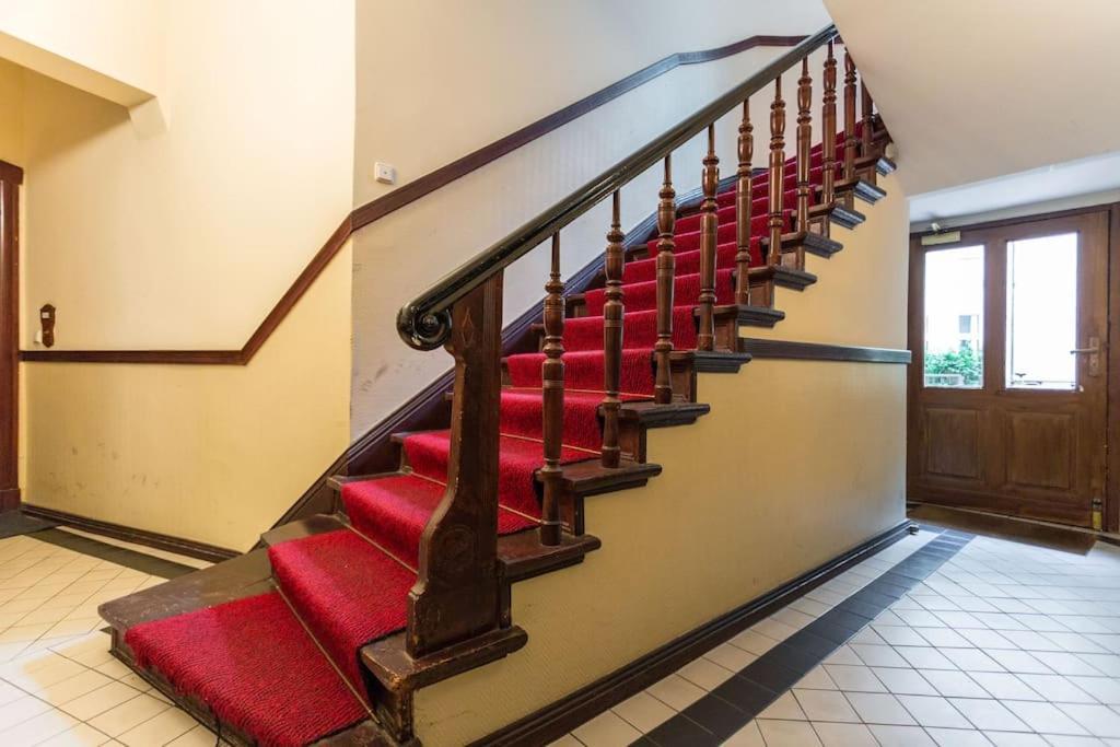Zentrale Altbauwohnung Im Helmholtzkiez Berlin Ngoại thất bức ảnh